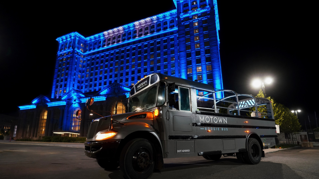 Best Party Bus for Birthdays & Bachelor Parties – Motown Boogie Bus Review